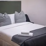Elegant Nest