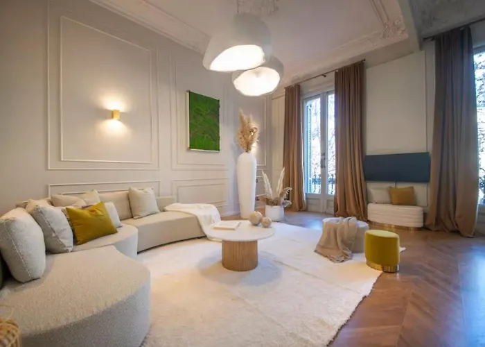 Elegant Nest